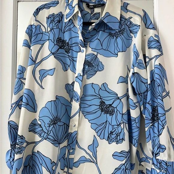 Zara Blue Floral Women's Top - Picture 4 of 4